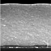 SEM cross-seciton of Mo/Si multilayer coating on 2-nm-tall HOE features.